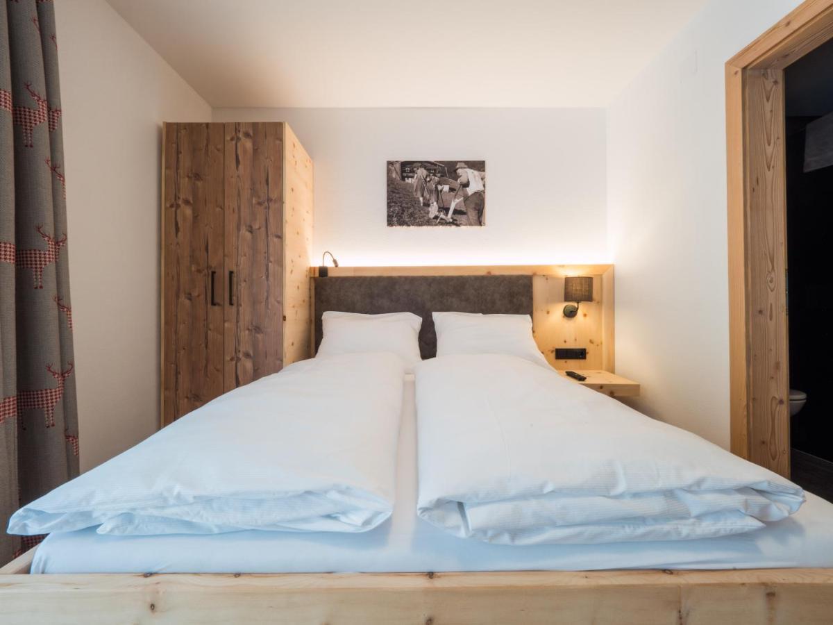 Almhittn - Luxus Appartements Finkenberg Buitenkant foto