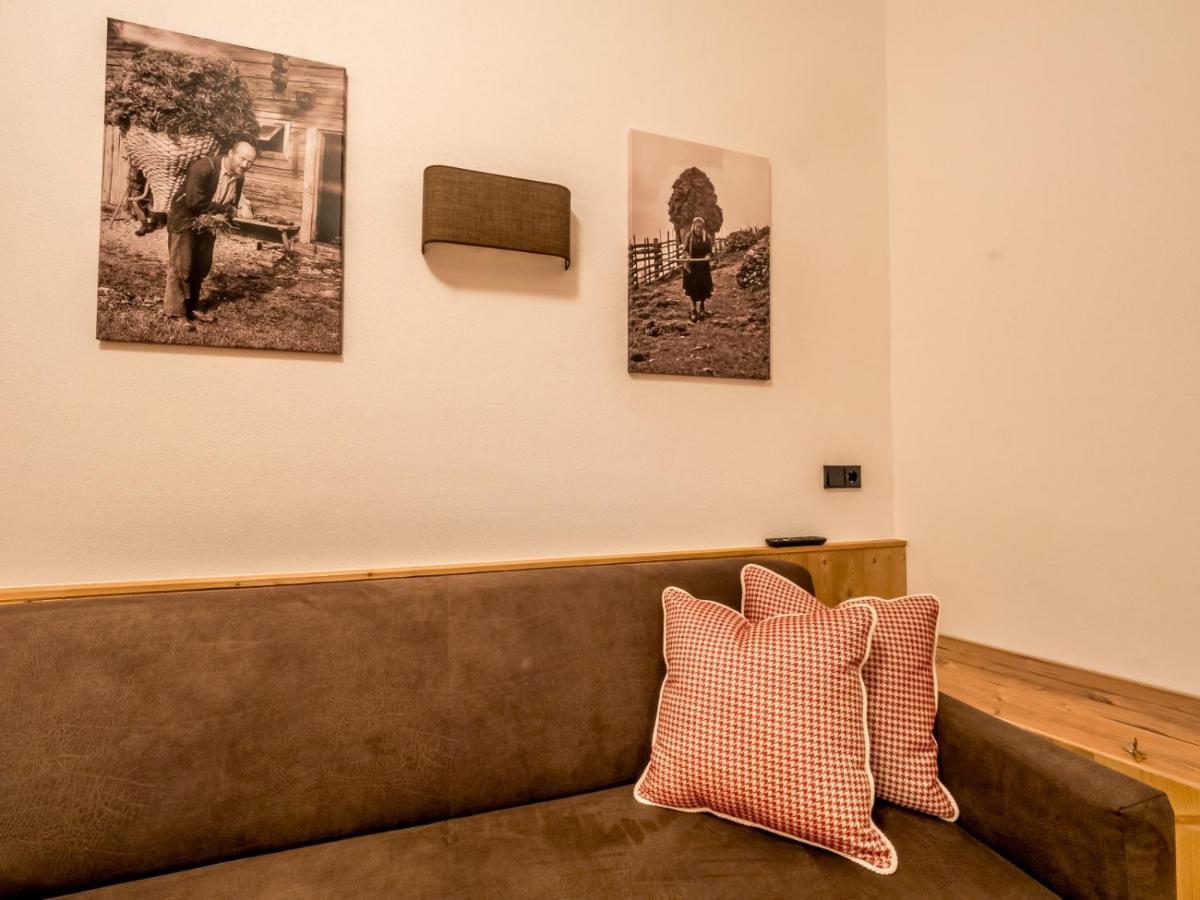 Almhittn - Luxus Appartements Finkenberg Buitenkant foto